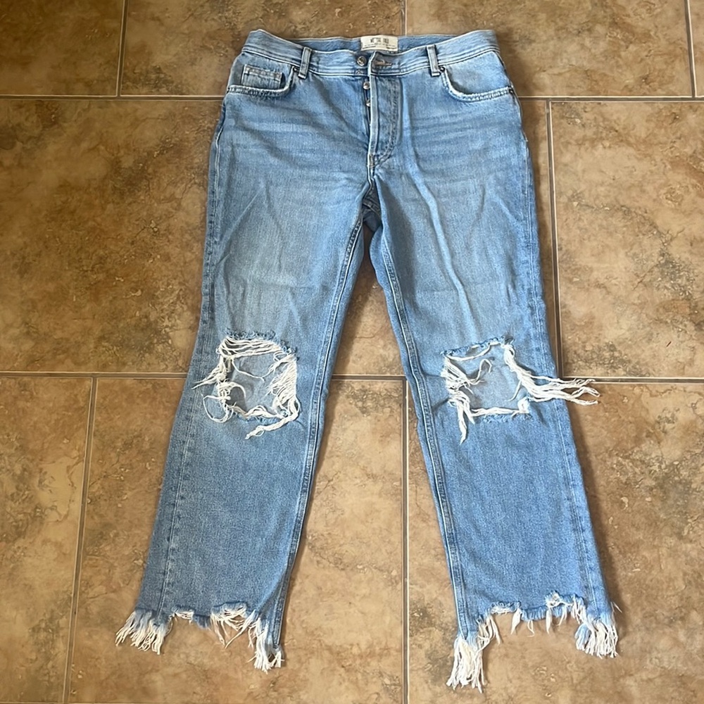 Free People Maggie distressed jeans 27